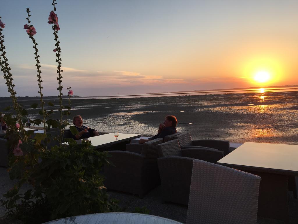 Beach Hotel - Le Grand Chalet Ronce-les-Bains Ngoại thất bức ảnh